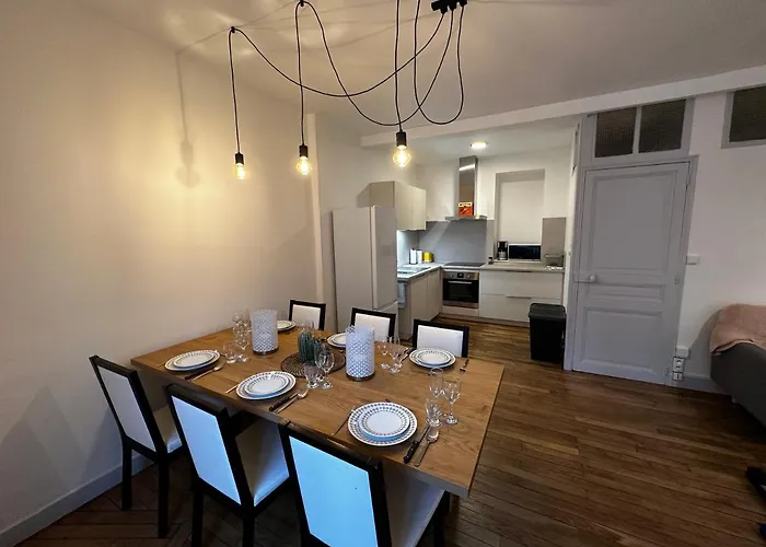 Belle Maison De Au Coeur Du Village De Montagne Apartmán *