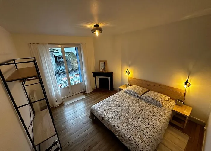 Apartmán Belle Maison De Au Coeur Du Village De Montagne Vic-sur-Cère